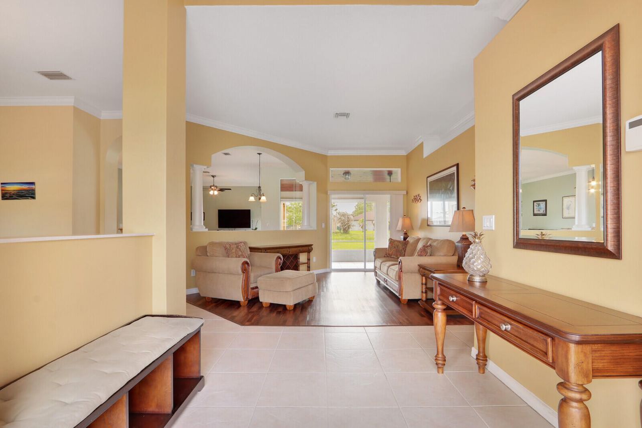 6478 NW Volucia Drive, Port Saint Lucie, FL 34986 Photo