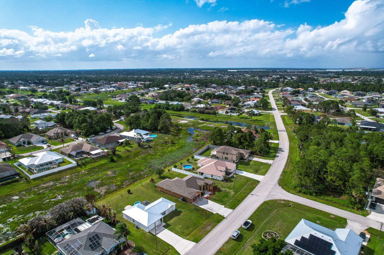 6478 NW Volucia Drive, Port Saint Lucie, FL 34986 Photo