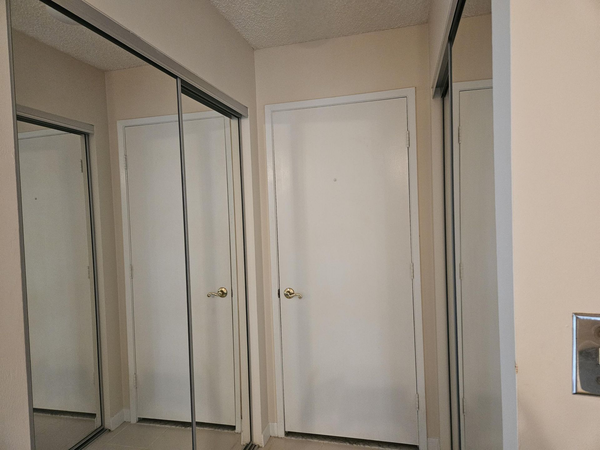 18999 Stewart Circle, Unit 8, Boca Raton, FL 33496 Photo