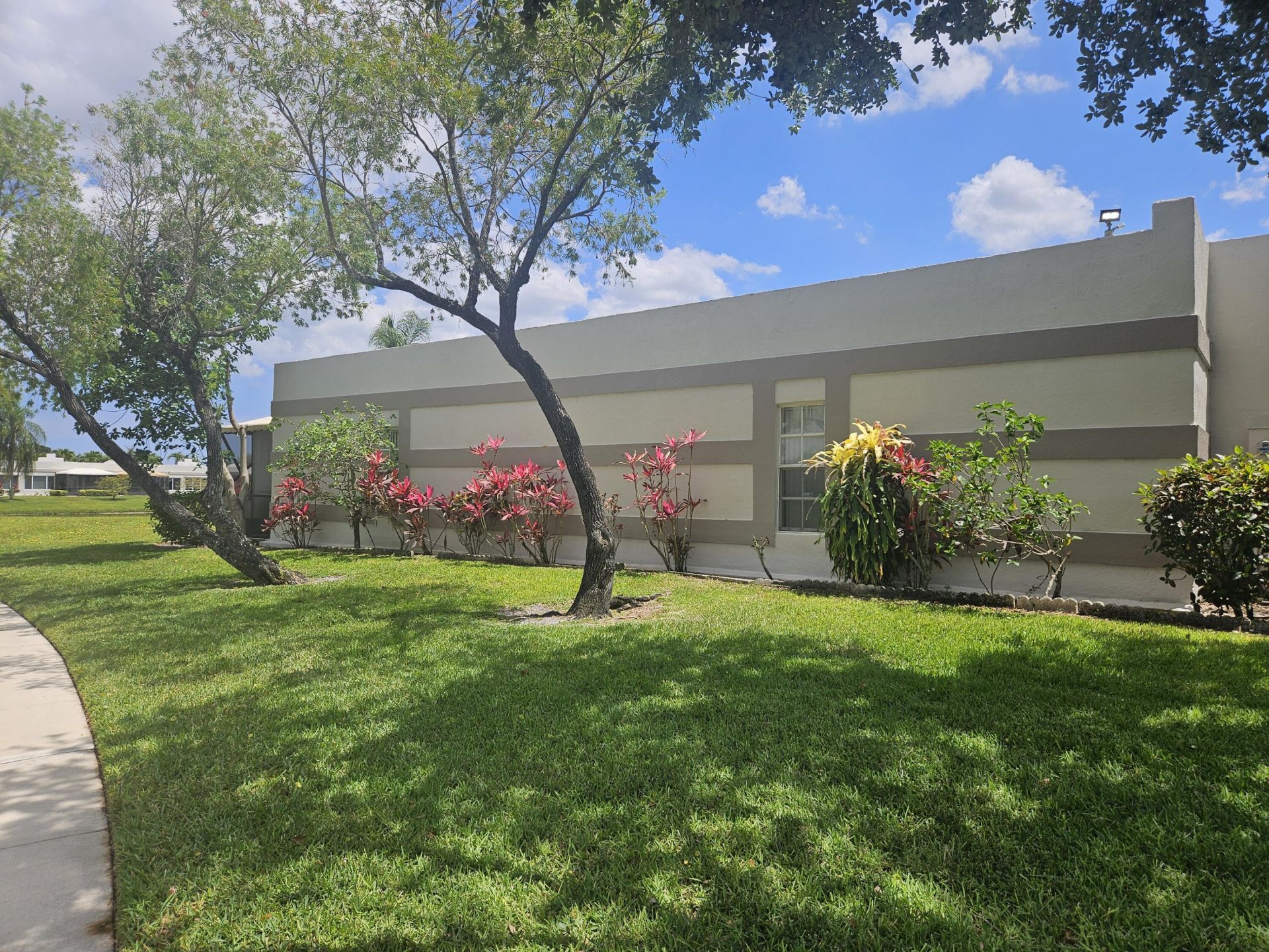 18999 Stewart Circle, Unit 8, Boca Raton, FL 33496 Photo