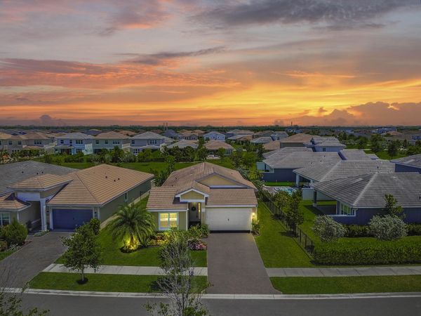 1338 Harvester Crossing, Loxahatchee, FL 33470