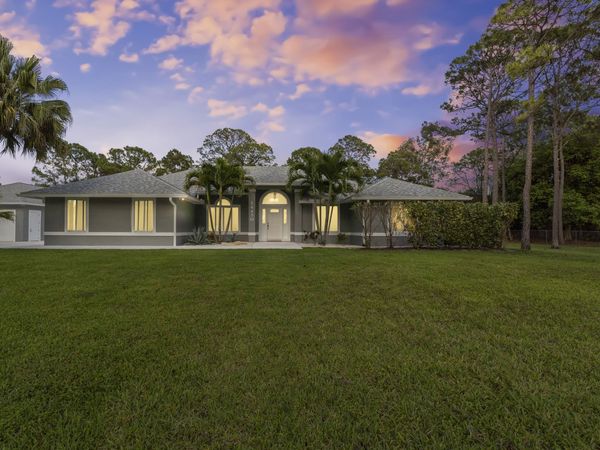 14450 N 69th Dr Drive N, Palm Beach Gardens, FL 33418