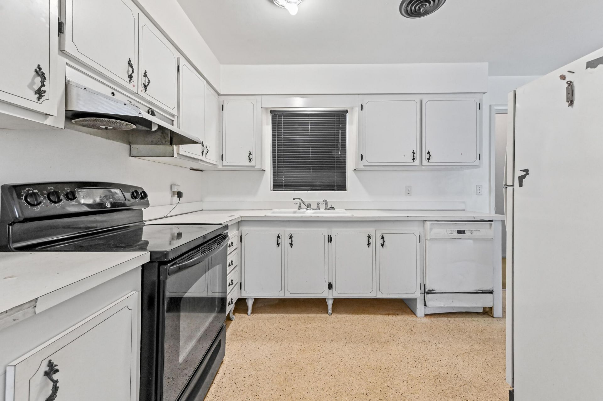 877 Sarazen Drive, Lake Belvedere Estates, FL 33413 Photo
