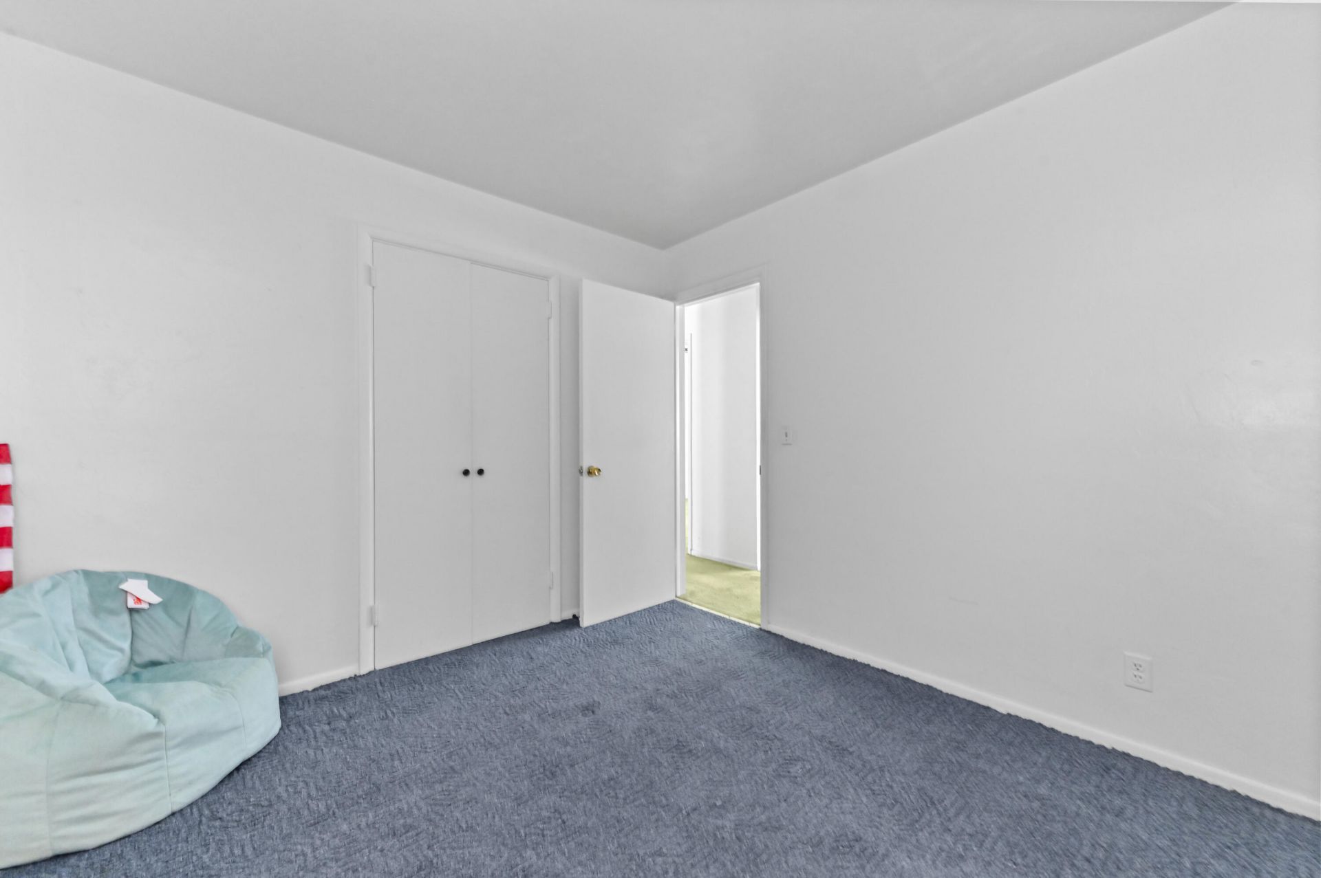 877 Sarazen Drive, Lake Belvedere Estates, FL 33413 Photo