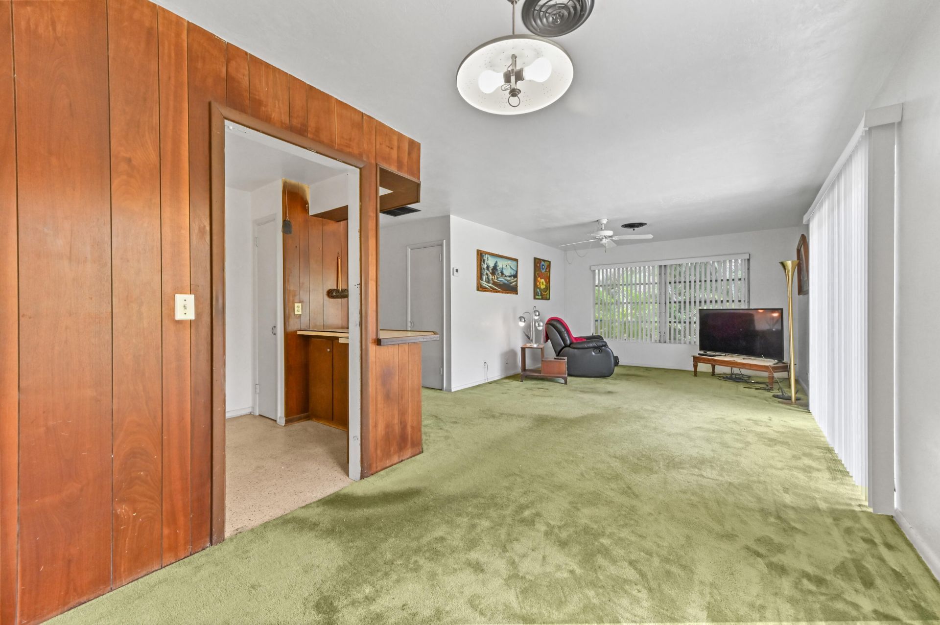 877 Sarazen Drive, Lake Belvedere Estates, FL 33413 Photo