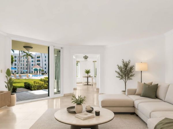 100 SE 5th Avenue, Unit 107, Boca Raton, FL 33432