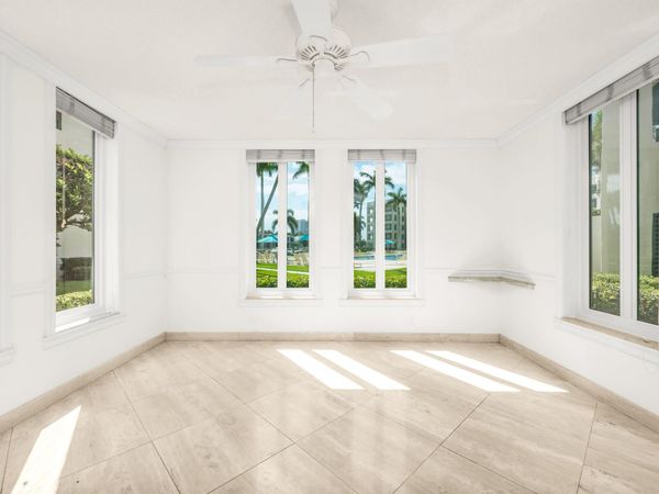 100 SE 5th Avenue, Unit 107, Boca Raton, FL 33432