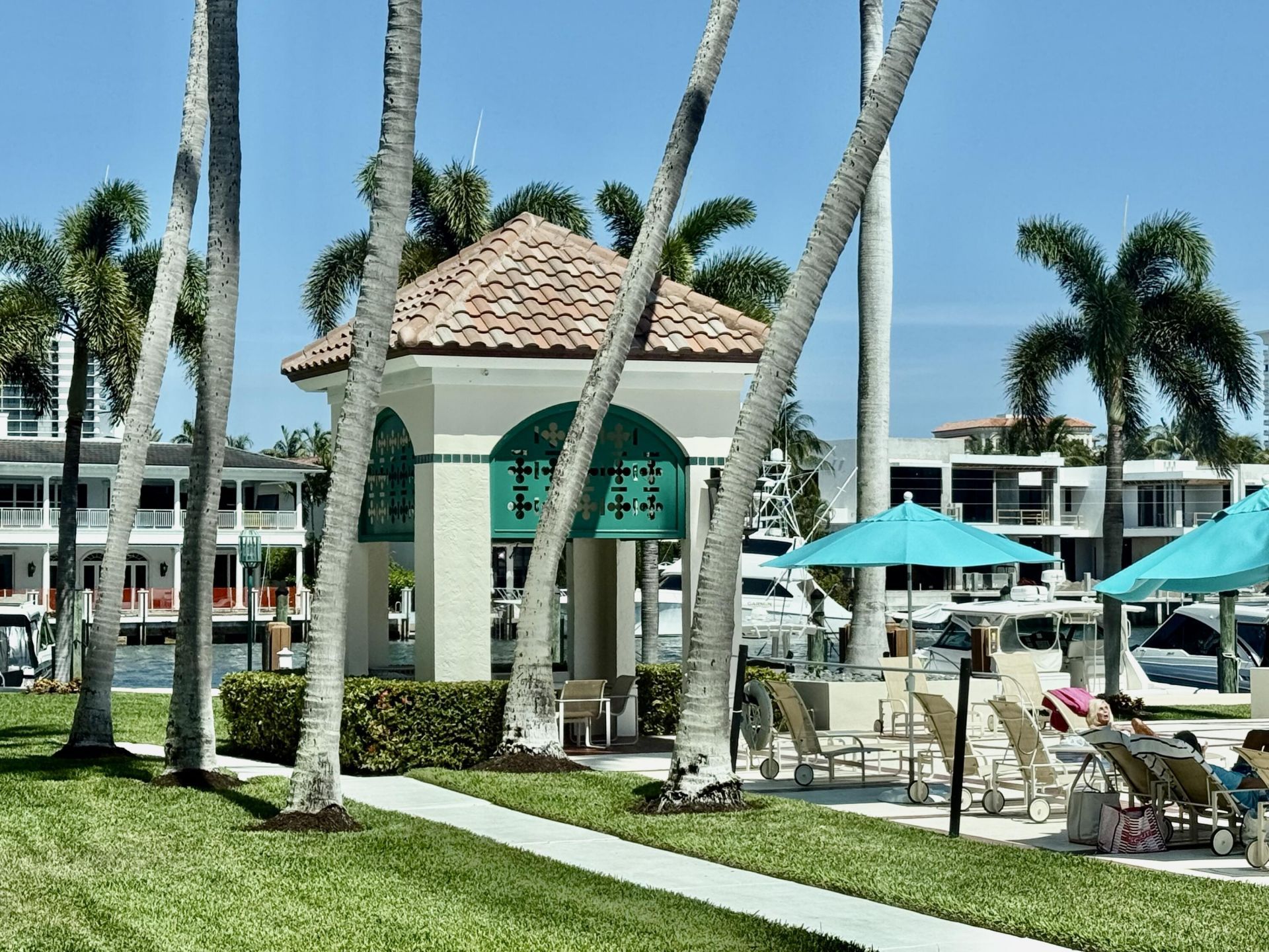 100 SE 5th Avenue, Unit 107, Boca Raton, FL 33432 Photo