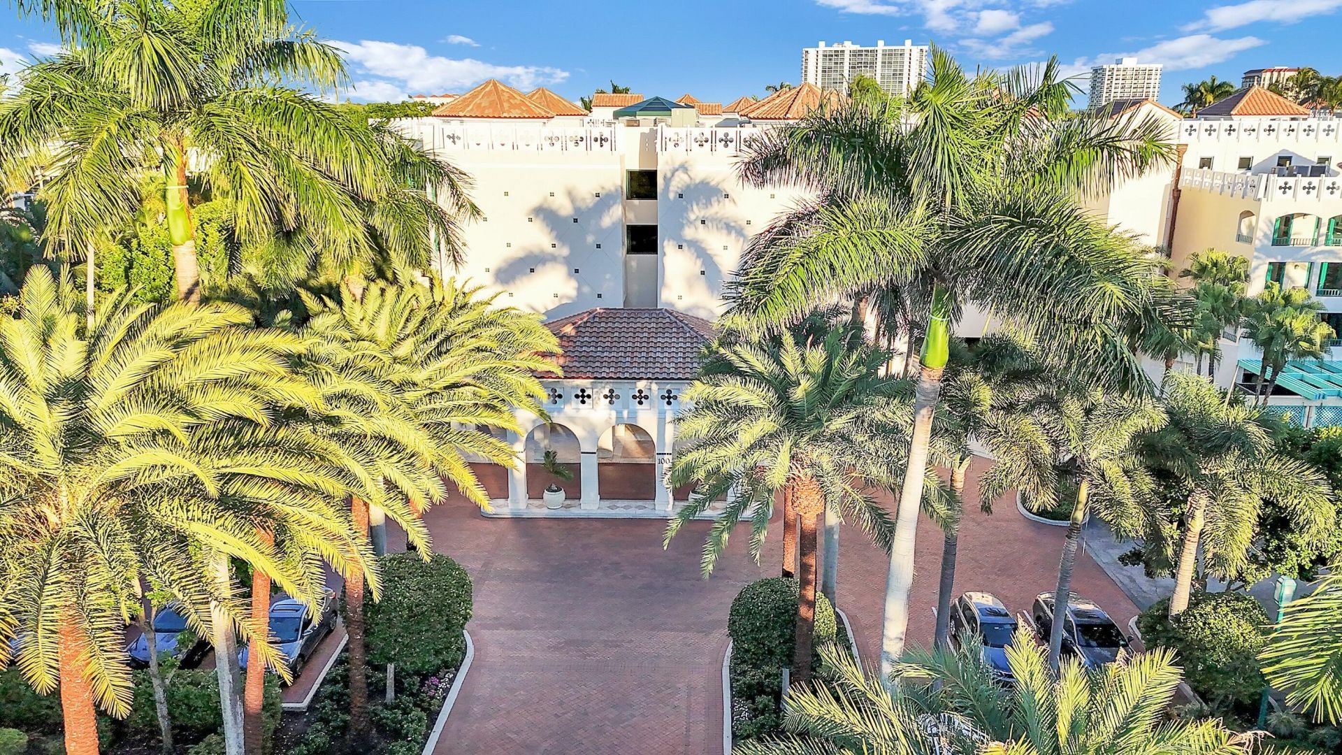 100 SE 5th Avenue, Unit 107, Boca Raton, FL 33432 Photo