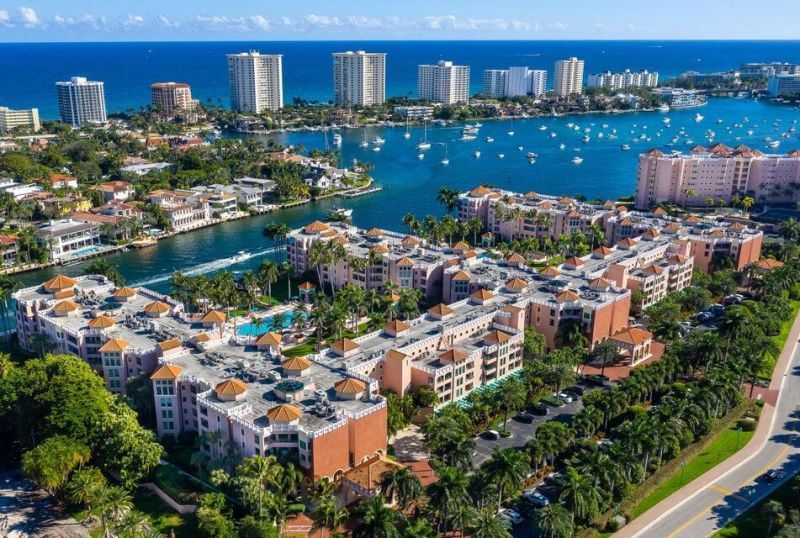 100 SE 5th Avenue, Unit 107, Boca Raton, FL 33432 Photo