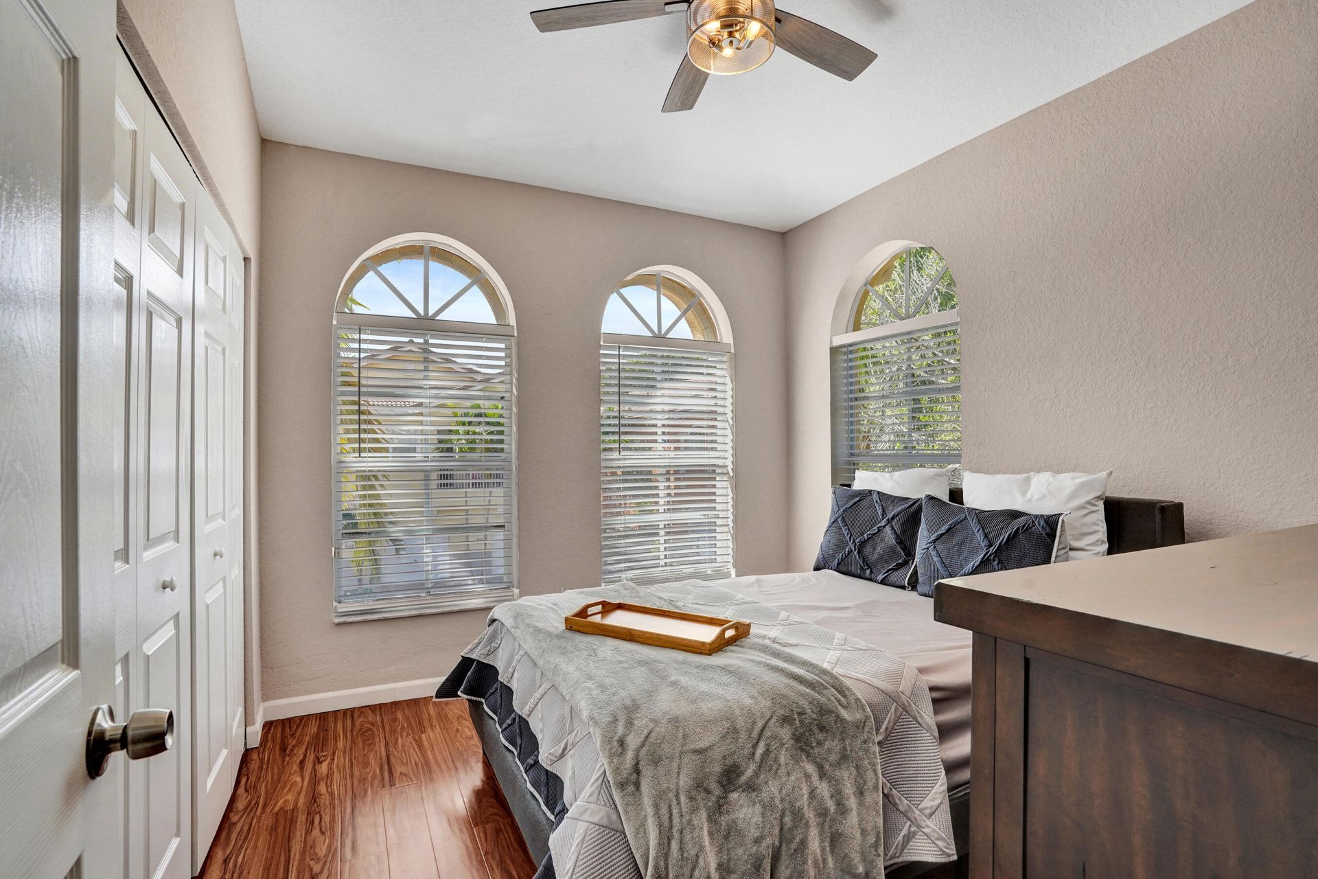 1825 Sonrisa Street, Unit 1825, Riviera Beach, FL 33404 Photo