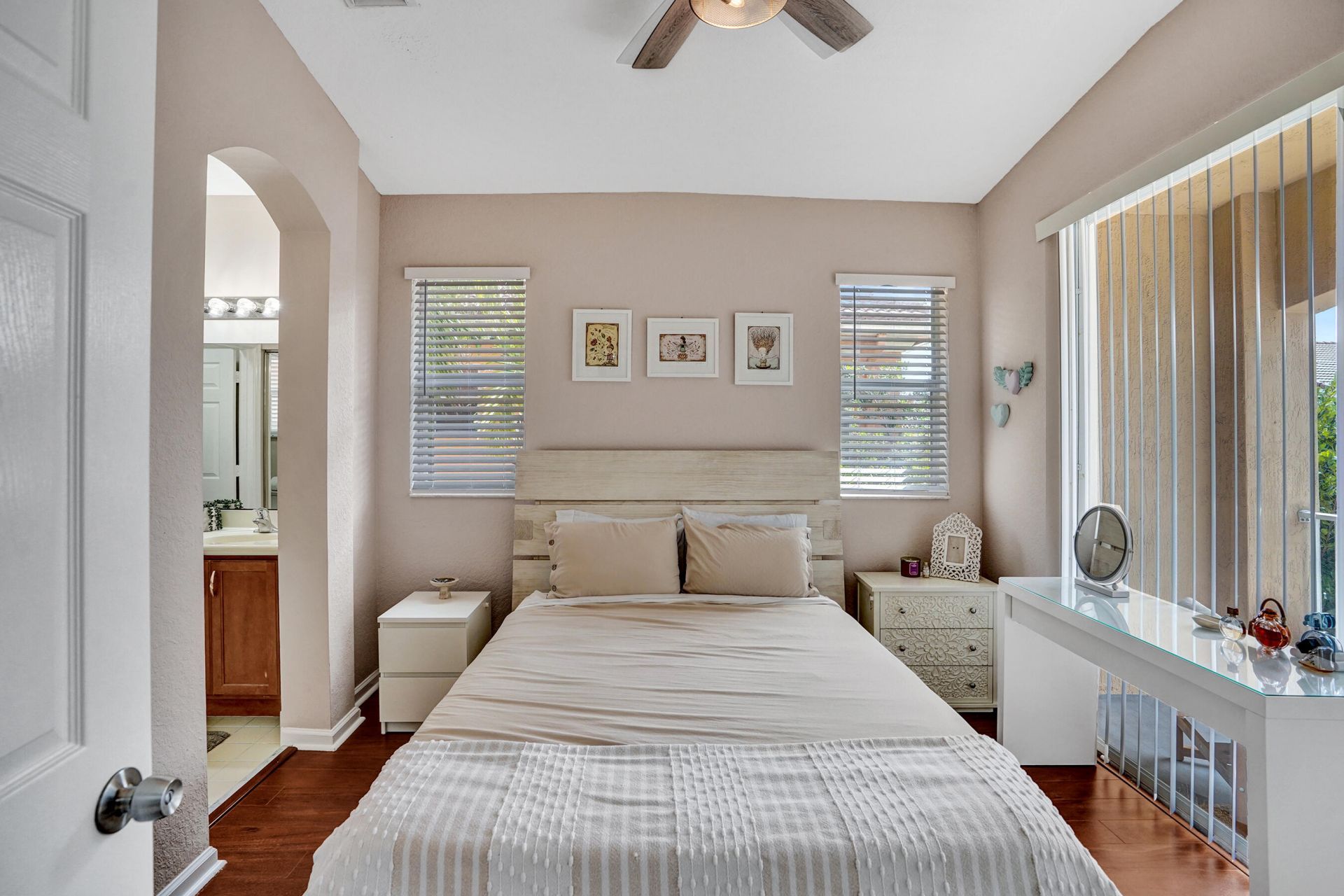 1825 Sonrisa Street, Unit 1825, Riviera Beach, FL 33404 Photo