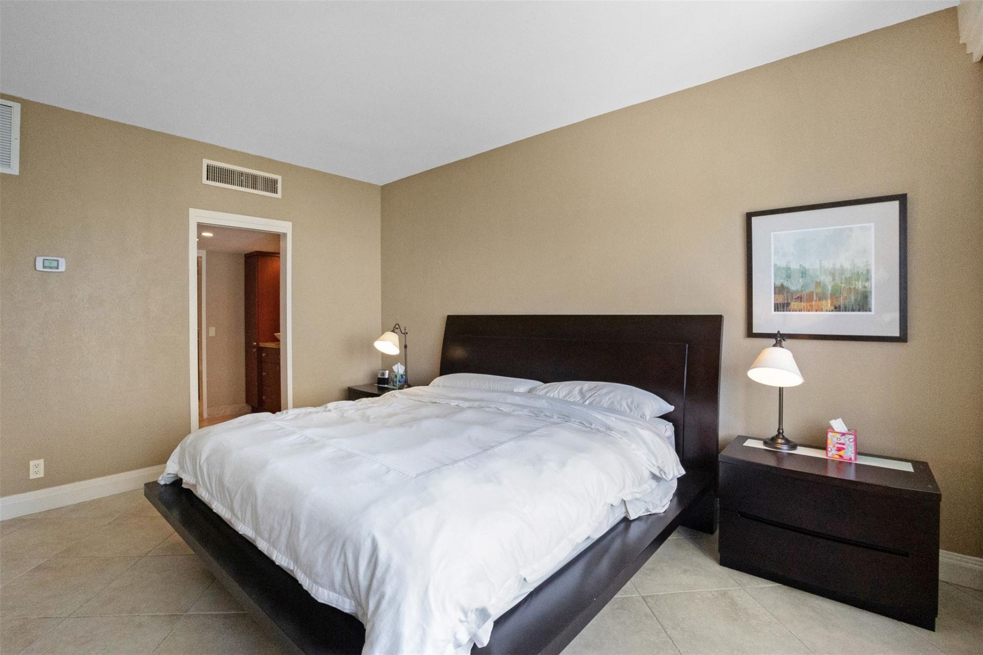 333 Sunset Drive, Unit 503, Fort Lauderdale, FL 33301 Photo