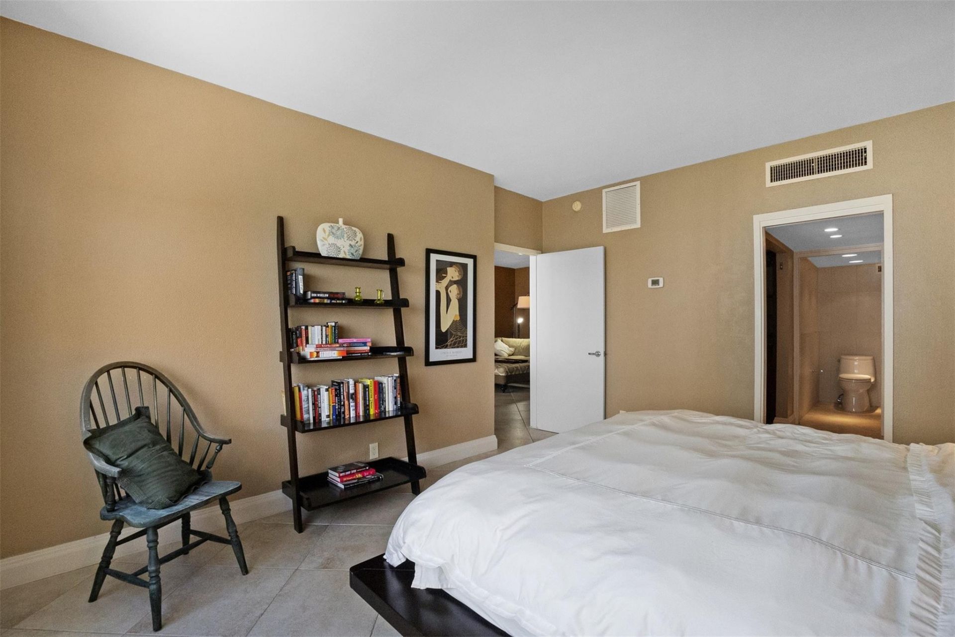 333 Sunset Drive, Unit 503, Fort Lauderdale, FL 33301 Photo