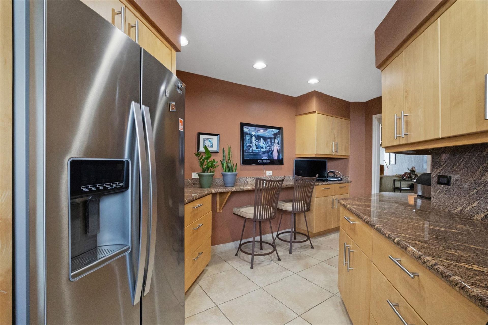333 Sunset Drive, Unit 503, Fort Lauderdale, FL 33301 Photo