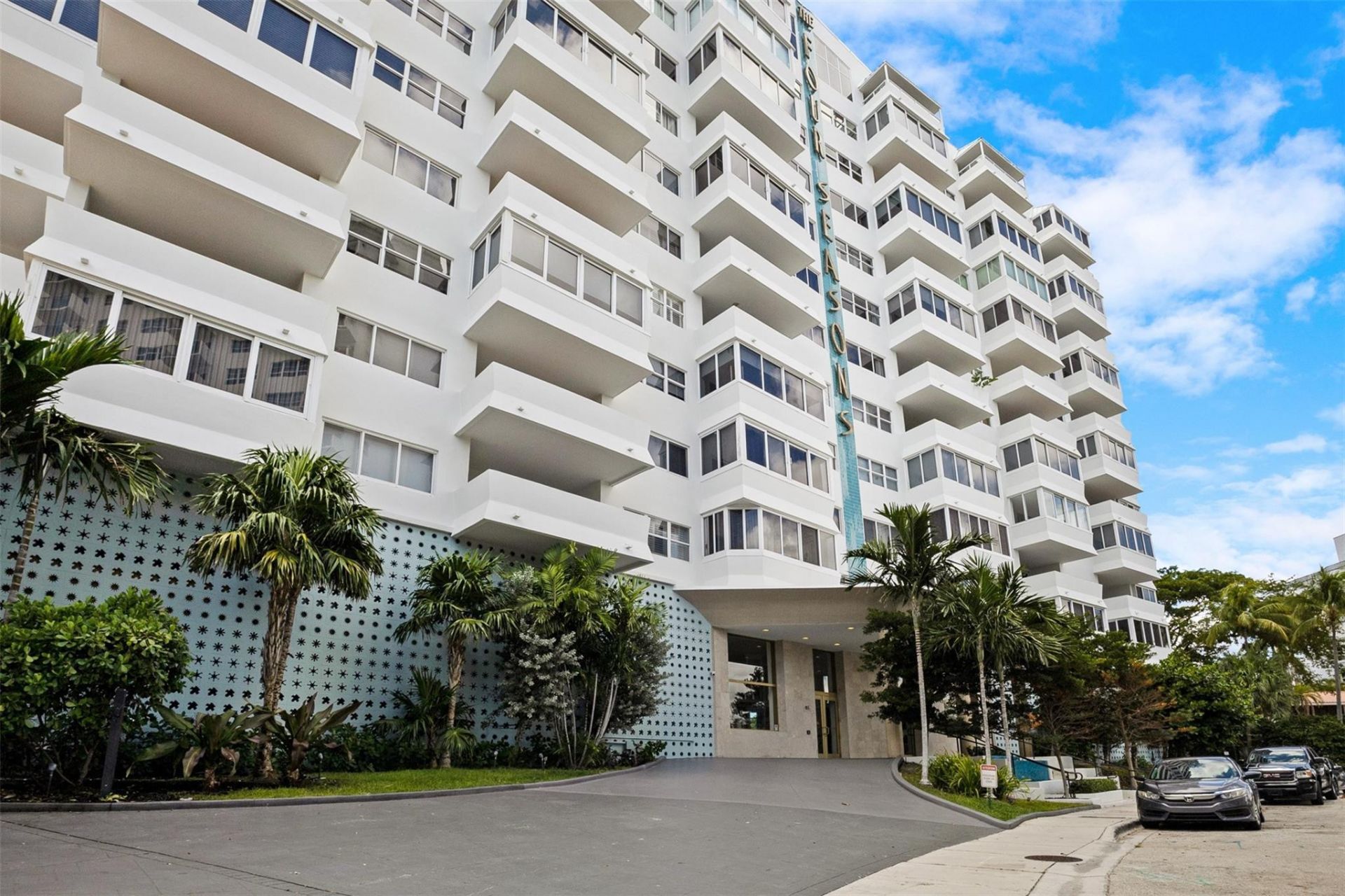 333 Sunset Drive, Unit 503, Fort Lauderdale, FL 33301 Photo