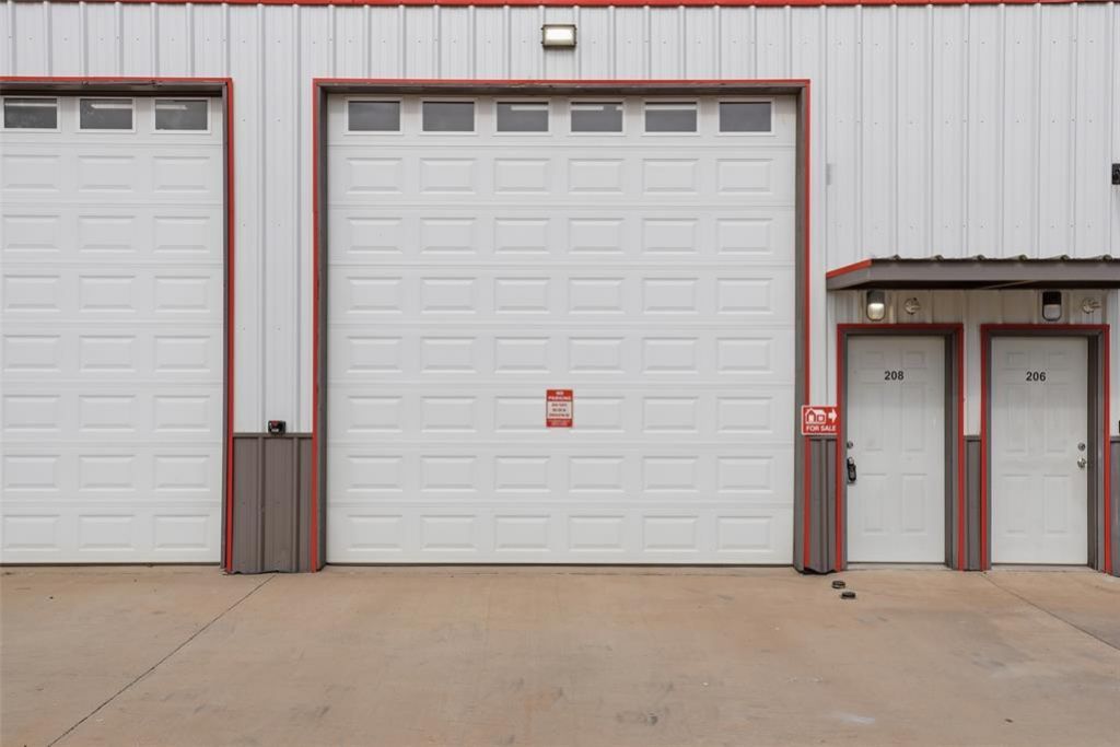 308 W State Highway 152, Unit 208, Mustang, OK 73064 Main Photo