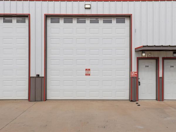 308 W State Highway 152, Unit 208, Mustang, OK 73064