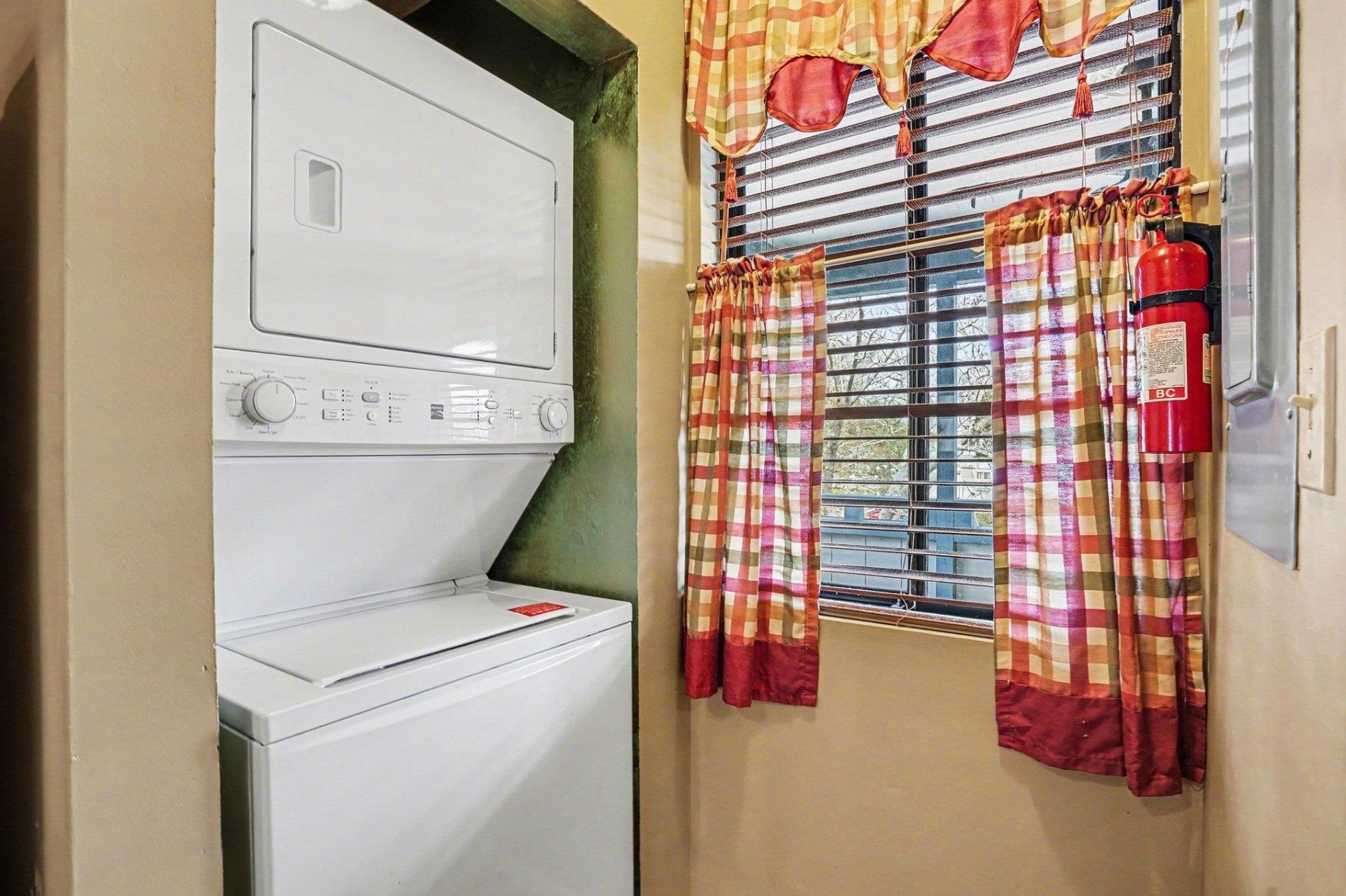 250 Maison Dr. Photo 15