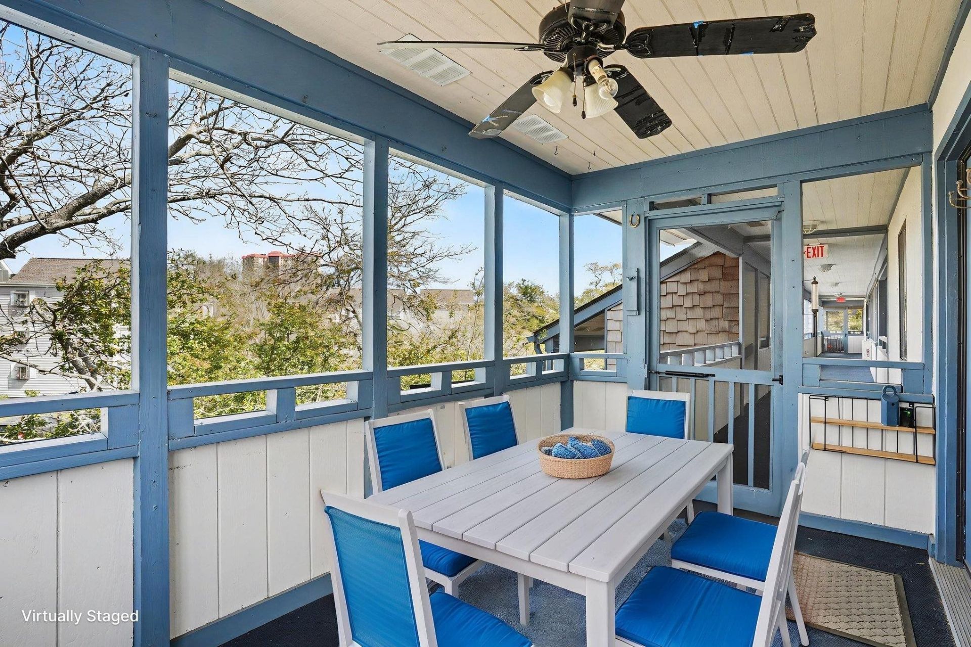 250 Maison Dr. Photo 4