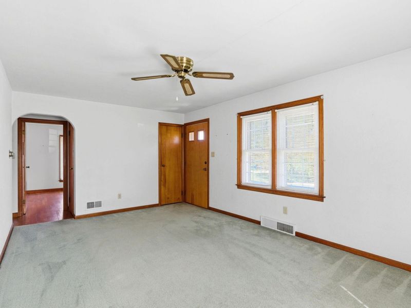 1030 Ginghamsburg Road, Tipp City, OH 45371 Photo 4