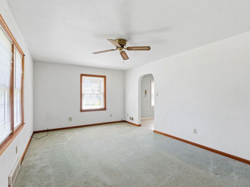 1030 Ginghamsburg Road, Tipp City, OH 45371 Photo 6