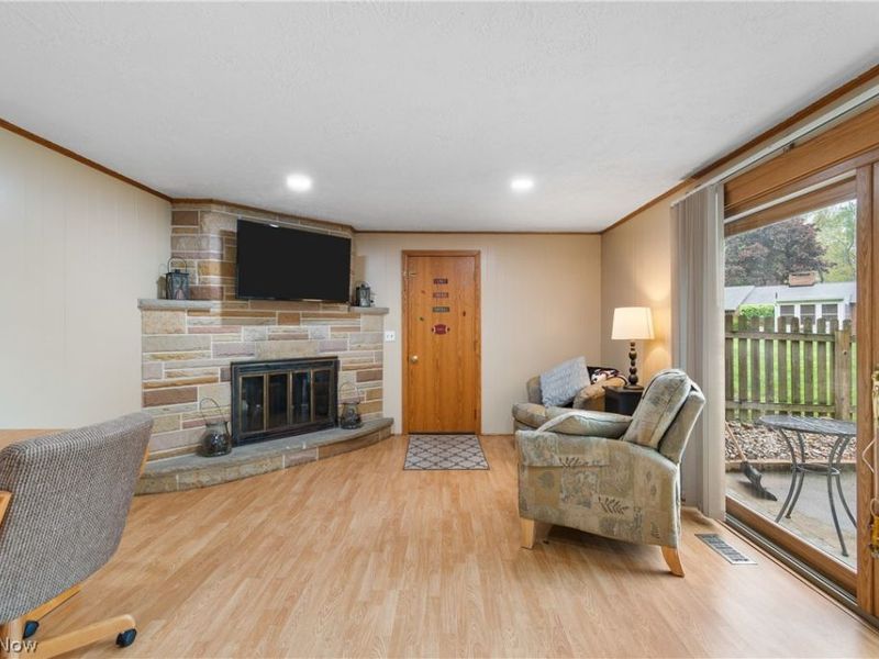 706 Bachtel Street SE, North Canton, OH 44720 Photo 14