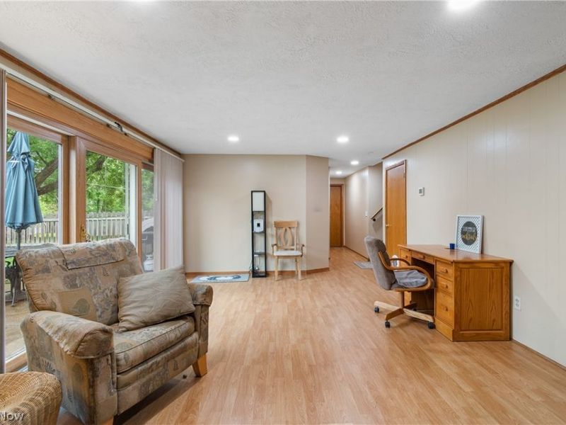 706 Bachtel Street SE, North Canton, OH 44720 Photo 15