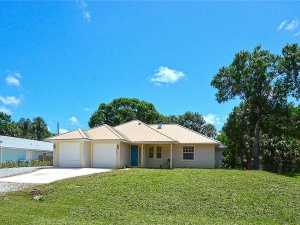 6075 7th Lane, Vero Beach, FL 32968