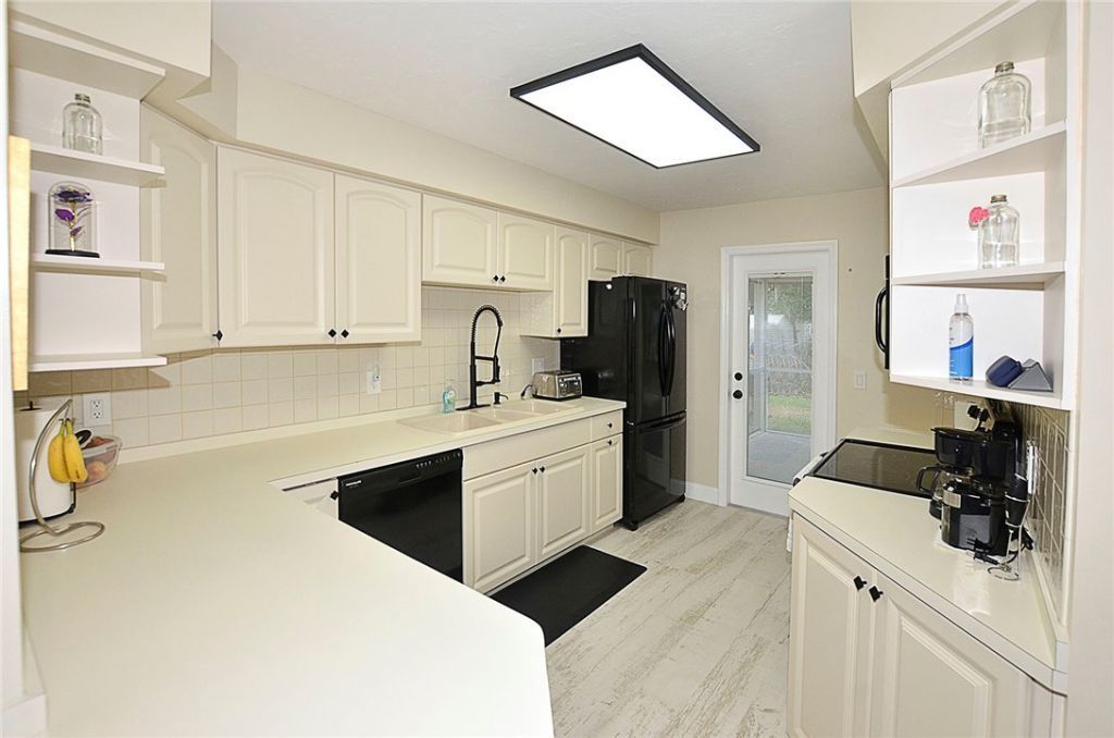 6075 7th Lane, Vero Beach, FL 32968 Photo