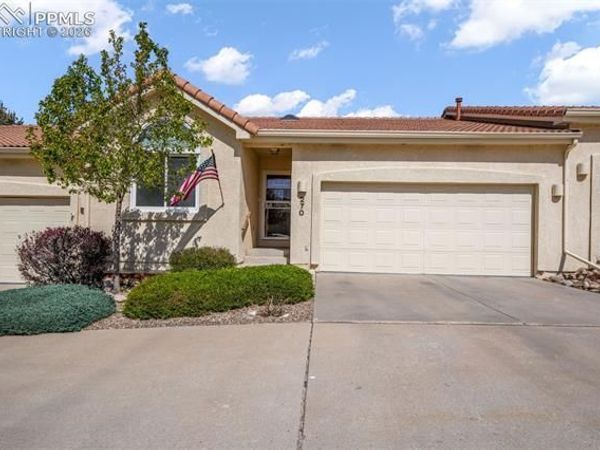270 Luxury Lane, Colorado Springs, CO 80921