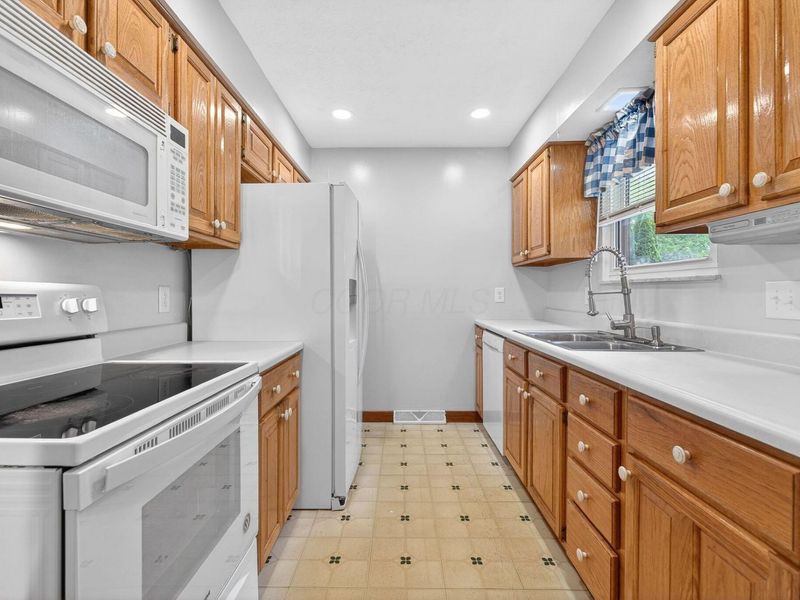5195 Lukens Road, Grove City, OH 43123 Photo 32