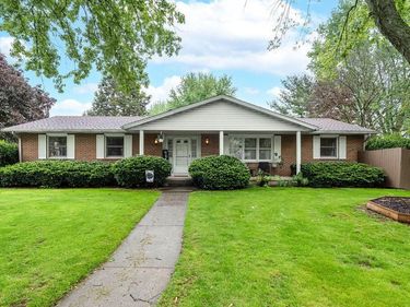 588 Edgefield Drive , Marion, OH 43302