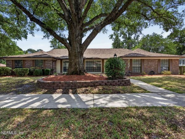 2139 KENSINGTON Lane, Orange Park, FL 32073