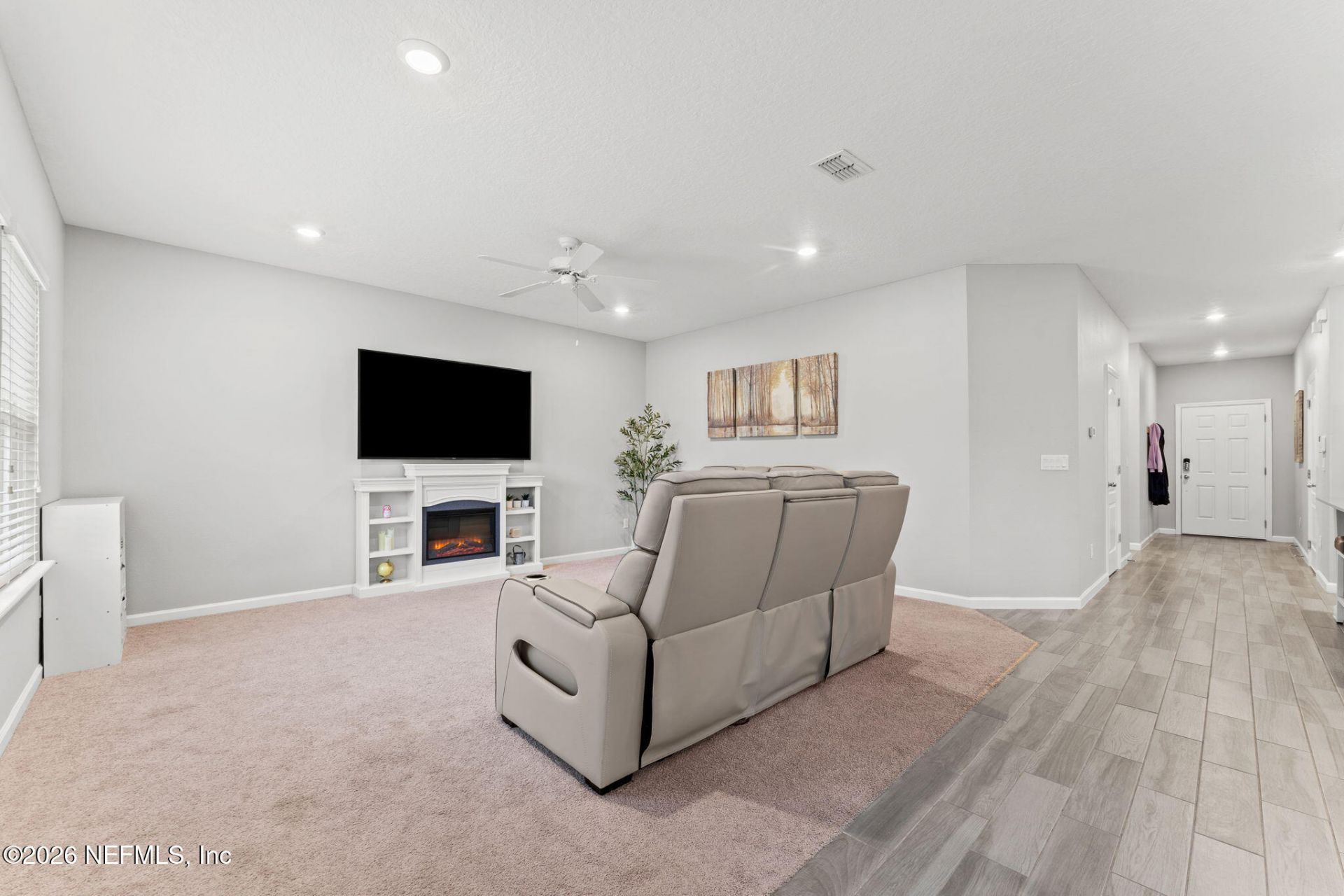 15692 Stedman Lake Drive, Jacksonville, FL 32218 Photo