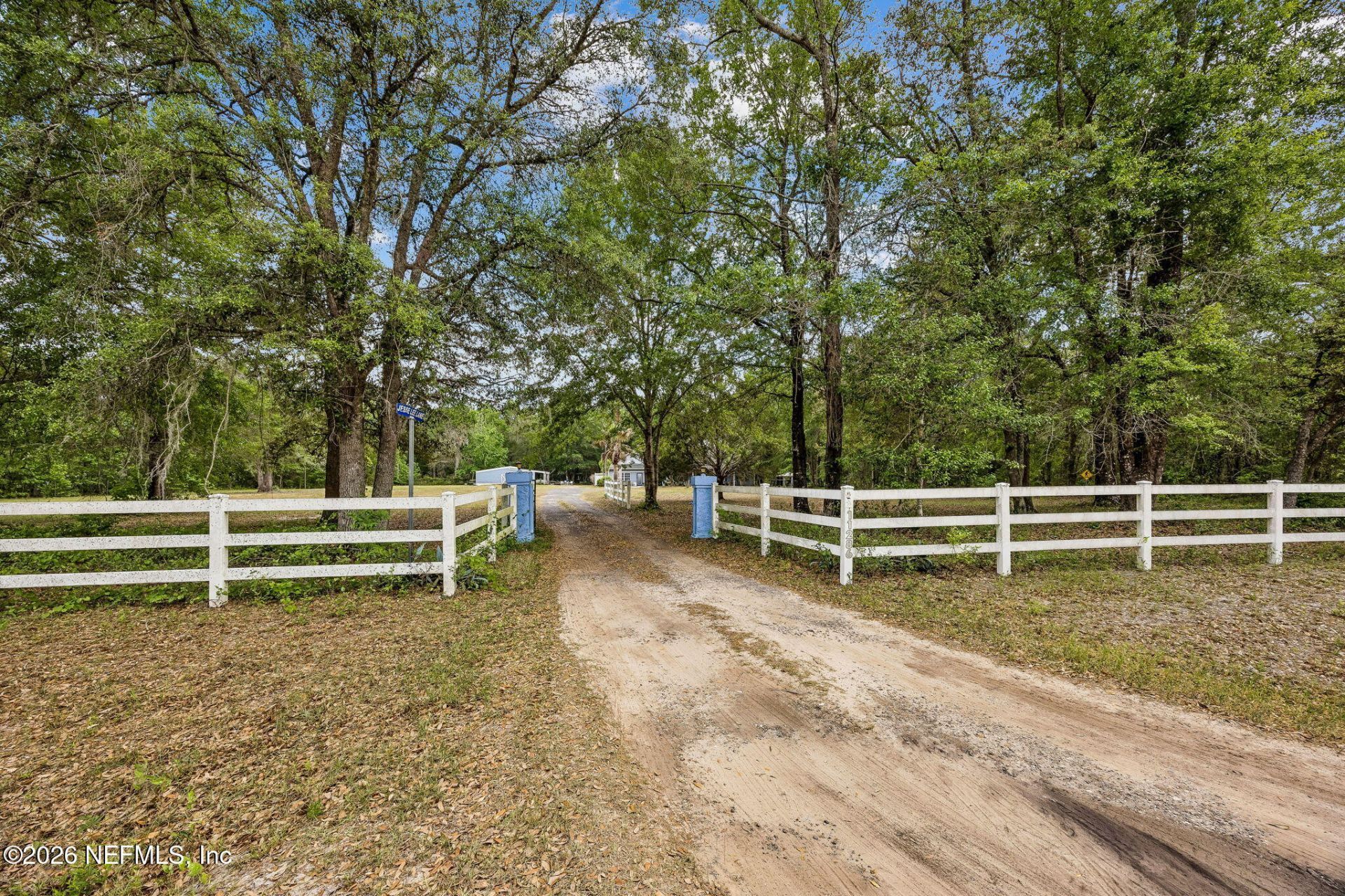 11286 J D Smith Trail, Glen St. Mary, FL 32040 Photo