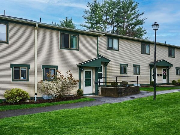 170 E Hadley Rd, Unit 52, Amherst, MA 01002