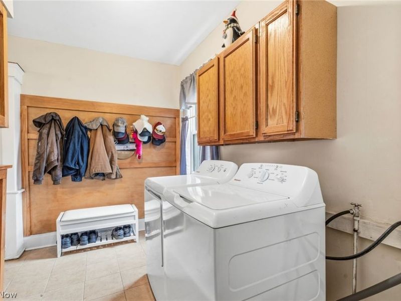 340 Lowell Street, Elyria, OH 44035 Photo 15