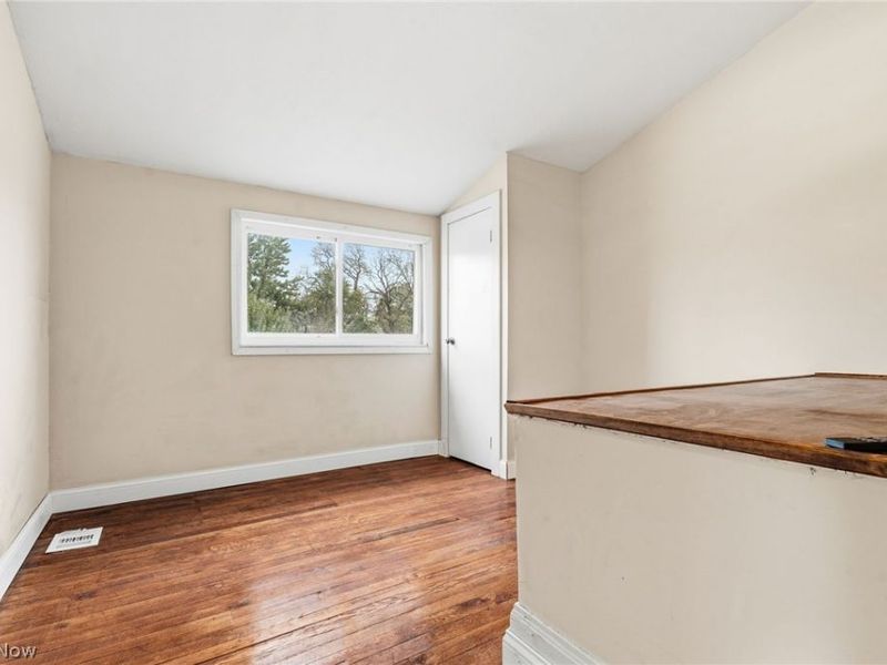 340 Lowell Street, Elyria, OH 44035 Photo 18