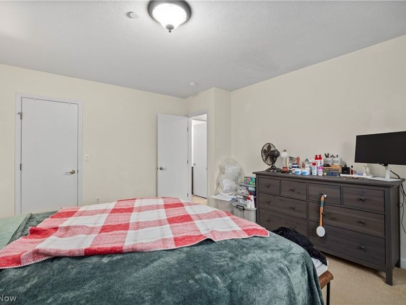 2885 Pease Drive , Unit 303, Rocky River, OH 44116 Photo 7