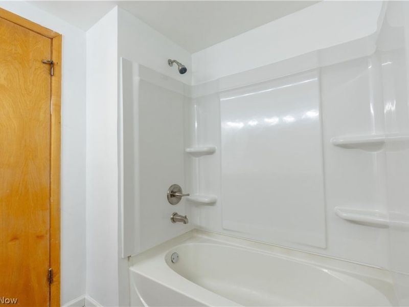 1227 33rd Street NE, Canton, OH 44714 Photo 23