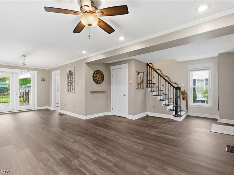 103 Fenton Avenue , Mogadore, OH 44260 Photo 6