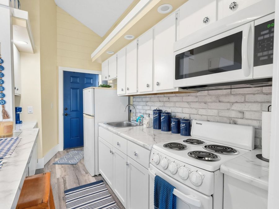 Property Image 37