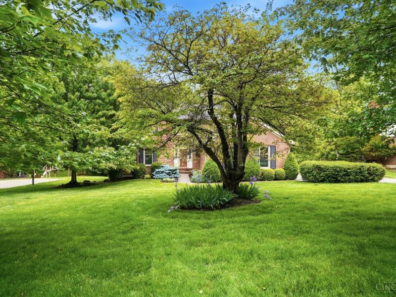 7211 Anderson Woods Drive, Cincinnati, OH 45244 Photo 3
