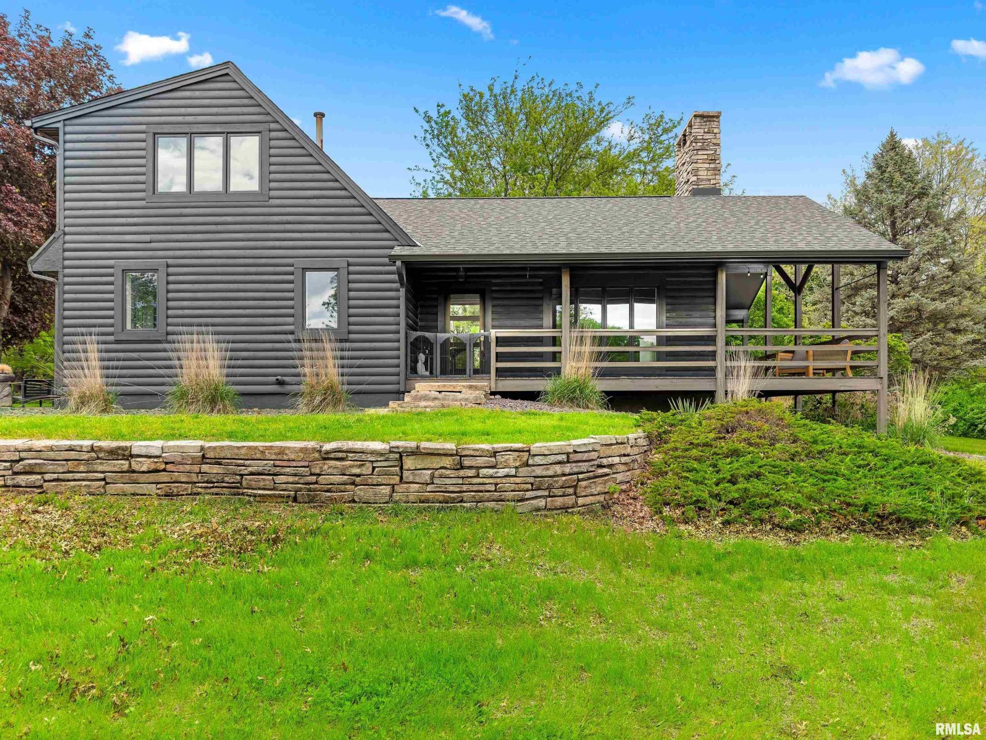 3207 E Hidden Valley Lane, Chillicothe, IL 61523 Main Photo