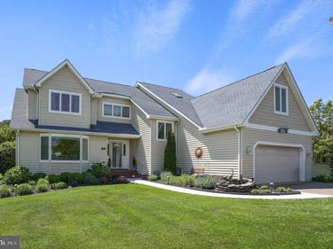 6 HERON ISLE COURT, OCEAN PINES, MD 21811