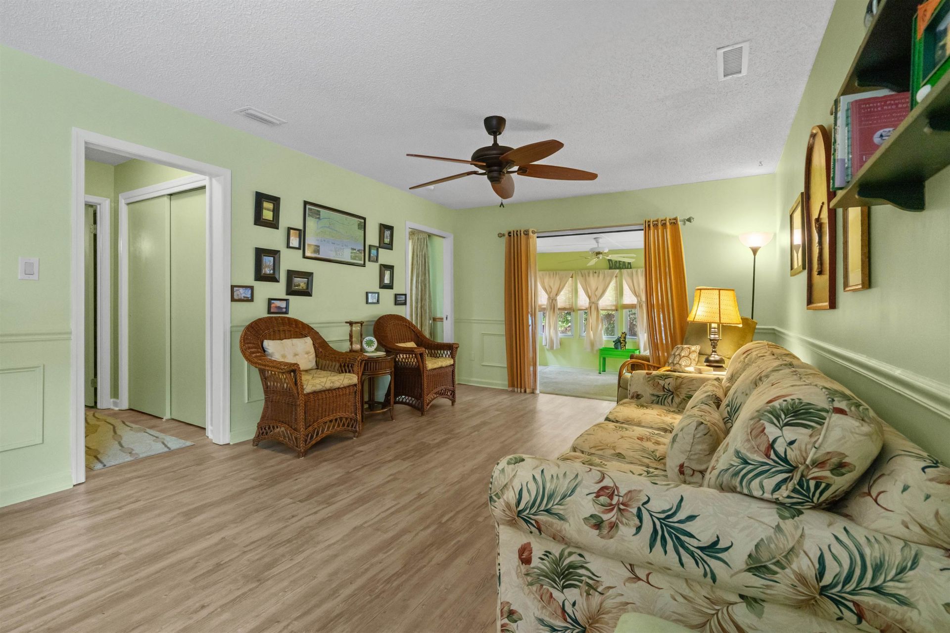 6518 White Heron Crescent Photo 11