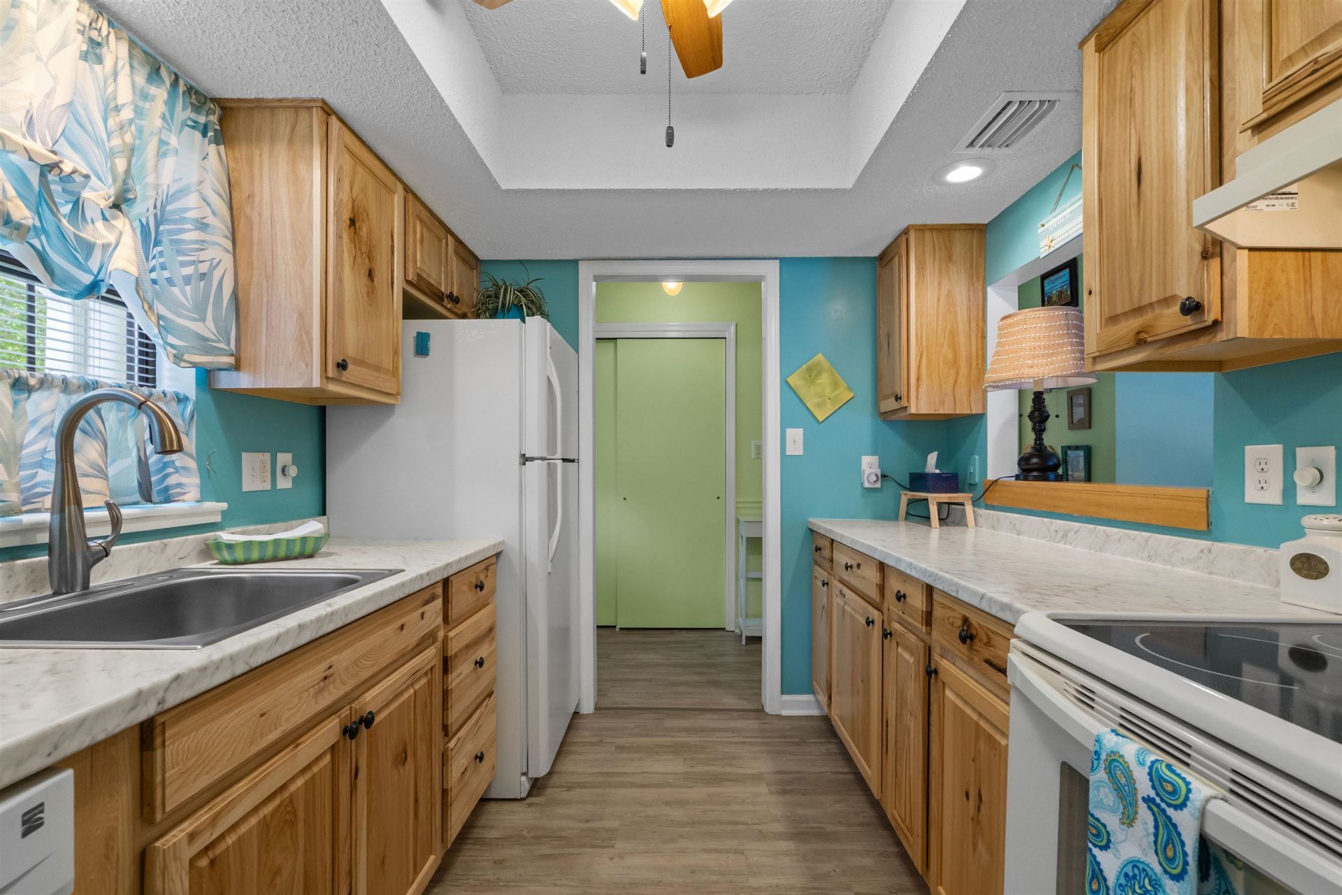 6518 White Heron Crescent Photo 20