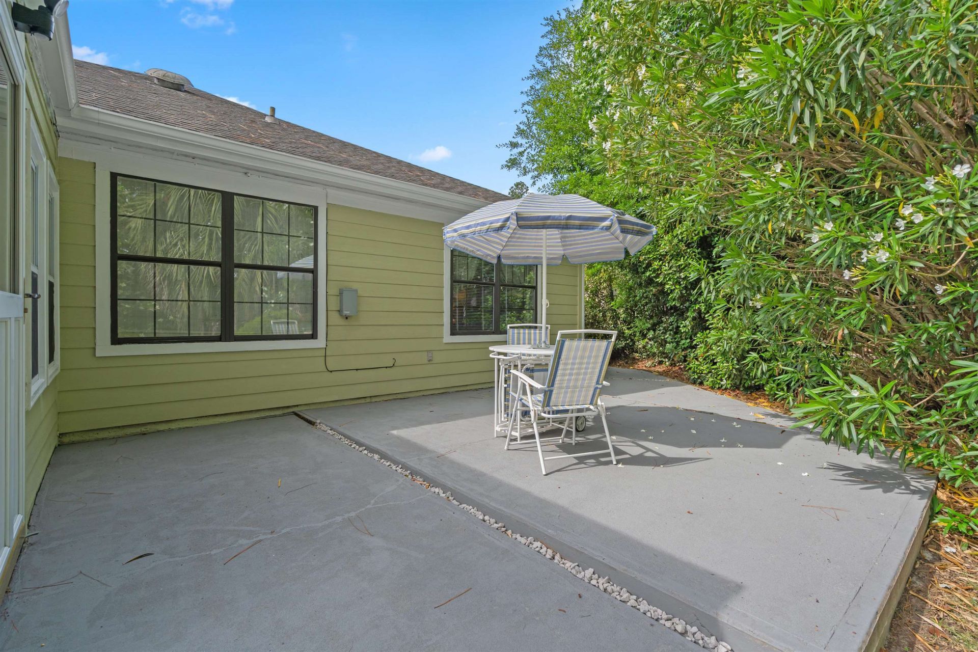 6518 White Heron Crescent Photo 25