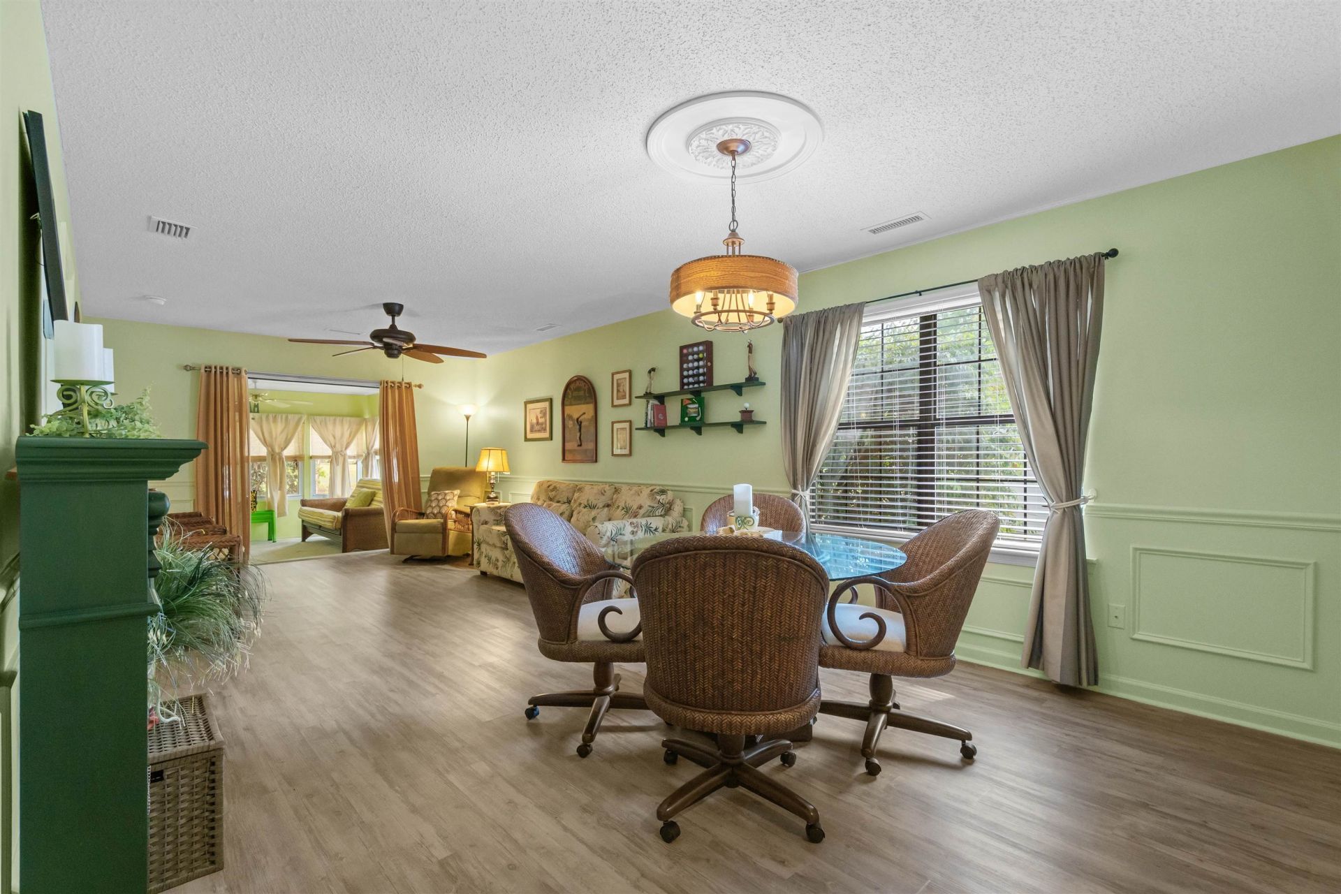 6518 White Heron Crescent Photo 9